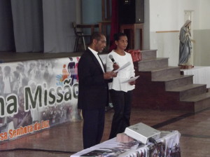 foto LAnçamento caritas 204